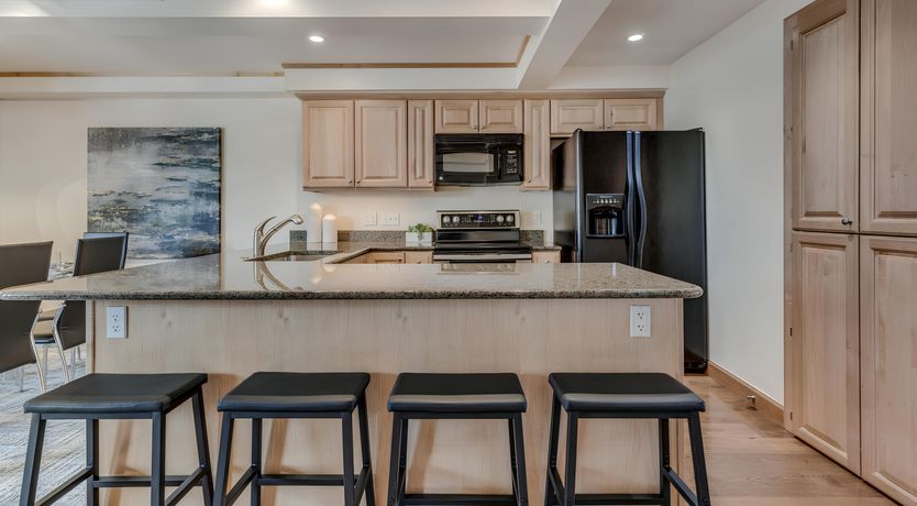 Photo of Winter Sky Retreat