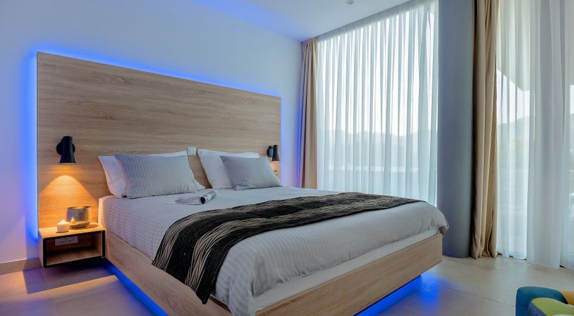 Photo of Whisper In The Moonlight