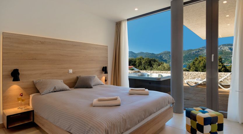 Photo of Whisper In The Moonlight