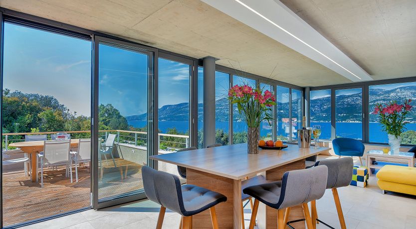 Photo of Whisper In The Moonlight