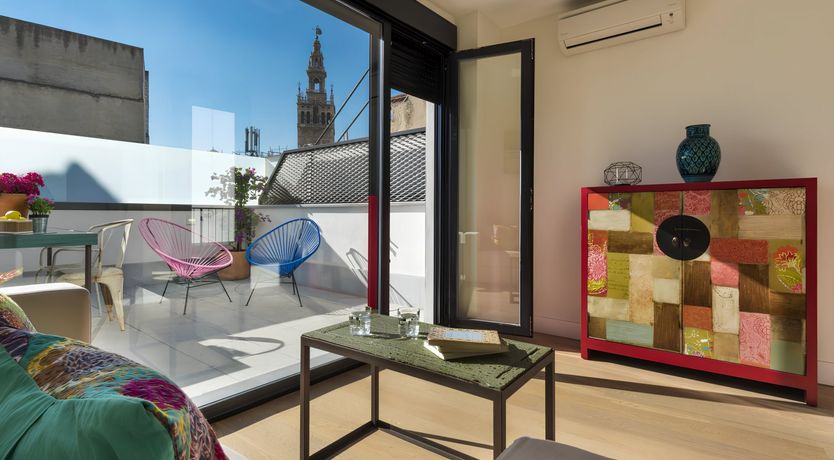 Photo of Lady Of The City