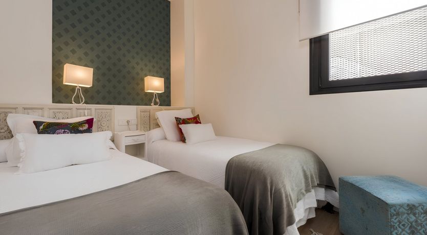 Photo of Lady Of The City