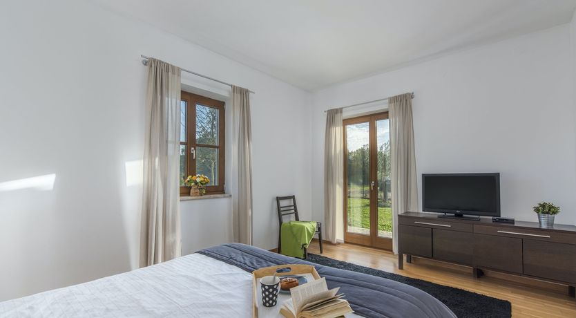 Photo of Green Evening