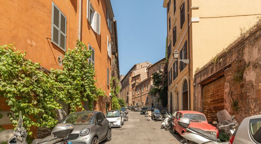 Photo of Roman Ochre