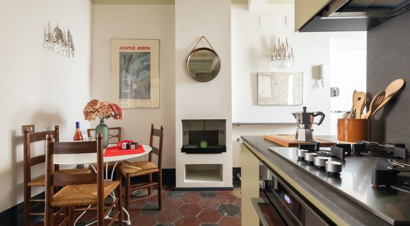 Photo of Roman Ochre