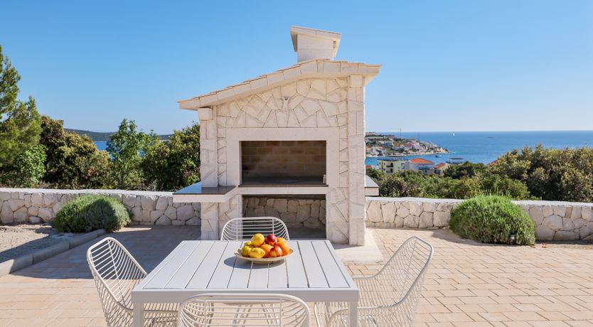 Photo of Mama's House