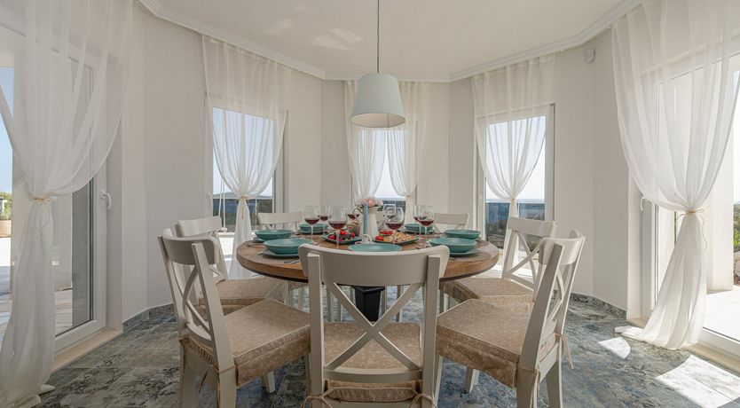 Photo of Mama's House