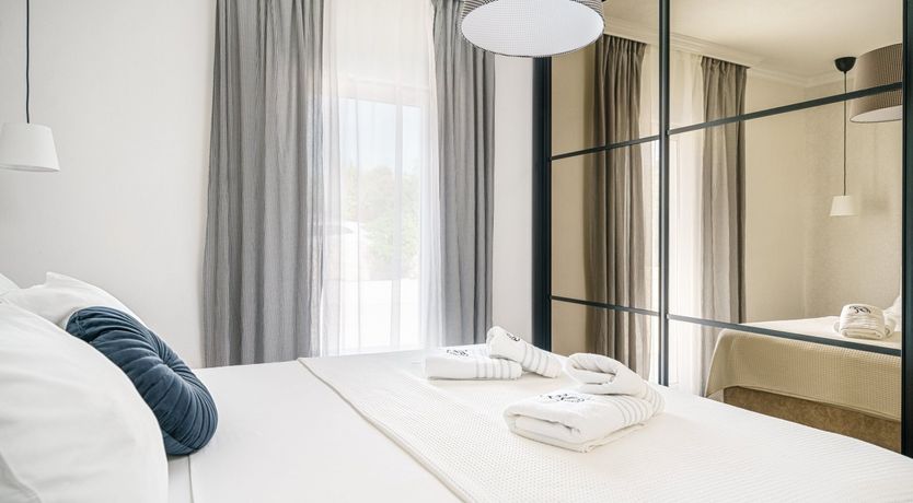 Photo of Mama's House