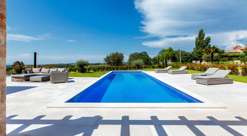 Photo of Hero of the Lake