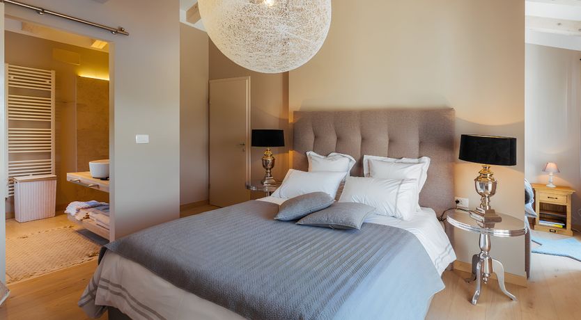 Photo of Hero of the Lake