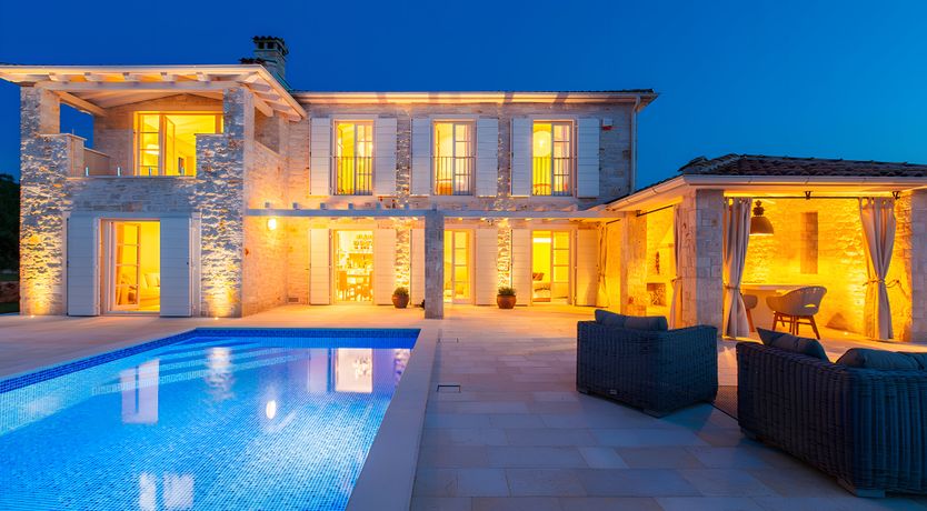 Photo of Hero of the Lake