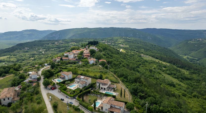 Photo of Breathtaking Retreat