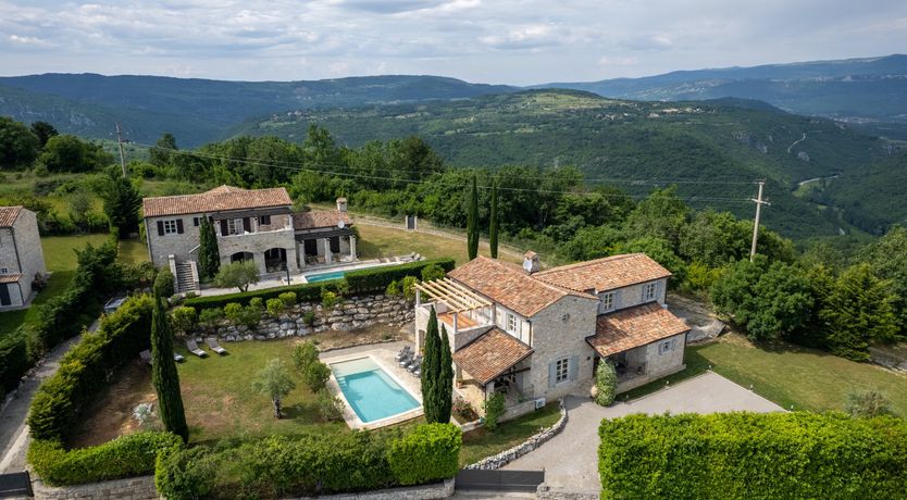 Photo of Breathtaking Retreat