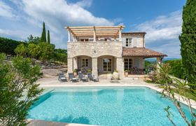 Photo of breathtaking-retreat