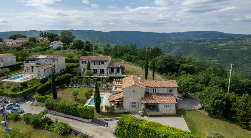 Photo of Breathtaking Retreat