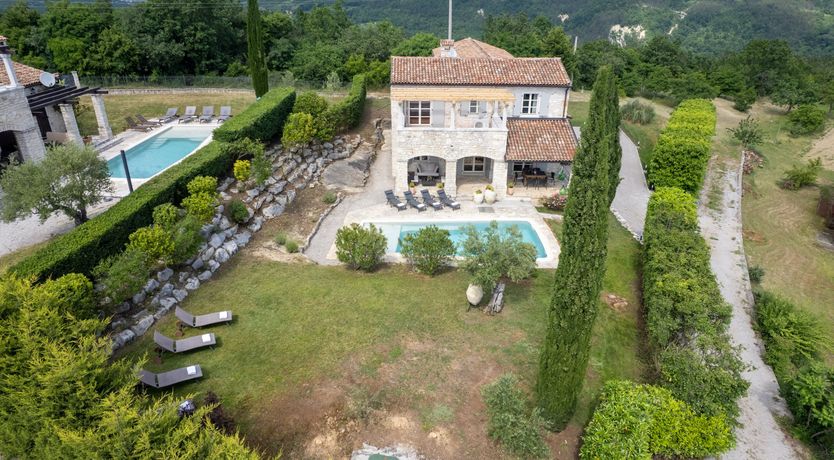 Photo of Breathtaking Retreat