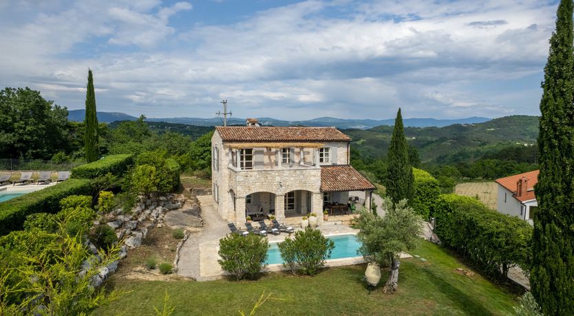 Photo of Breathtaking Retreat