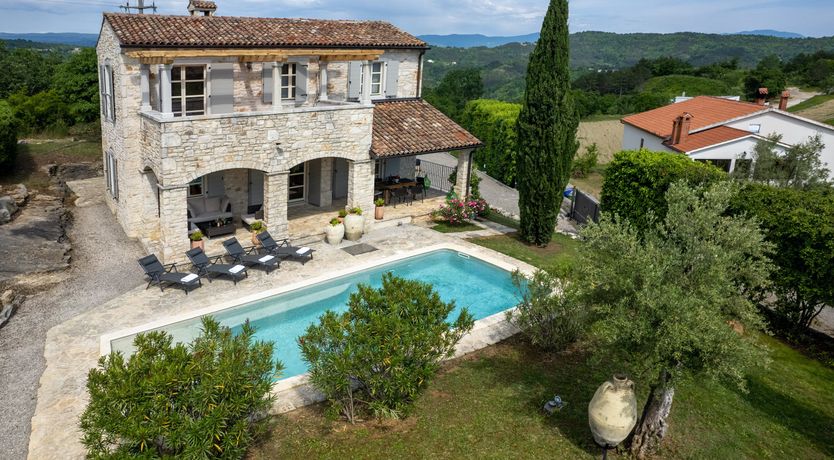 Photo of Breathtaking Retreat