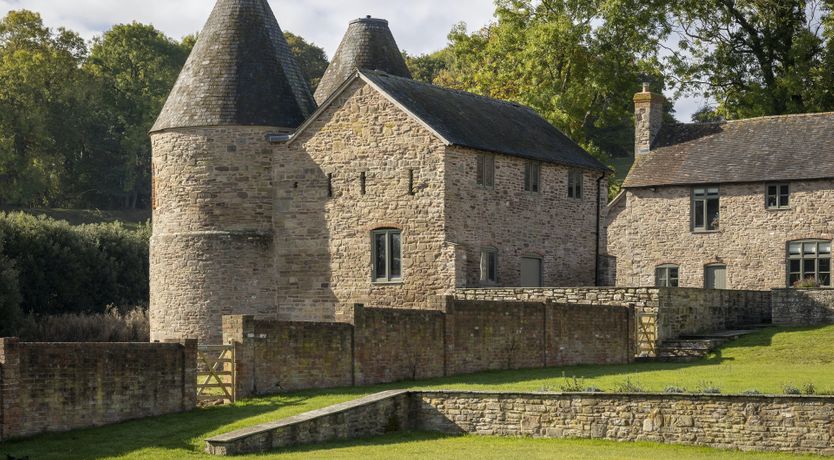 Photo of The Old English School