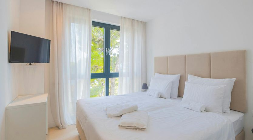 Photo of Brela Bliss