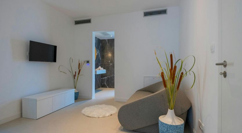 Photo of Brela Bliss