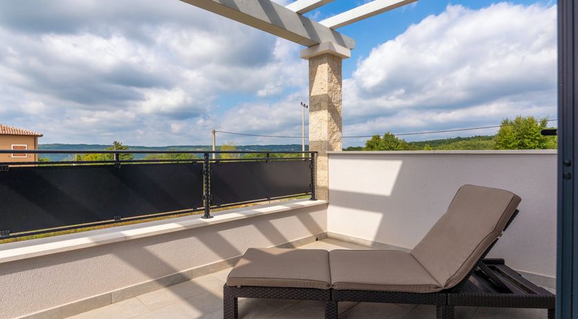 Photo of Honey Honey Honey