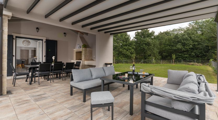 Photo of Honey Honey Honey