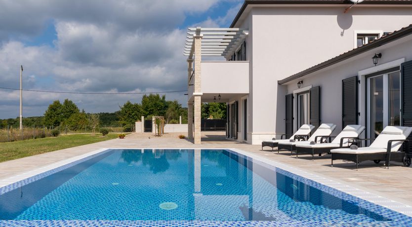 Photo of Honey Honey Honey