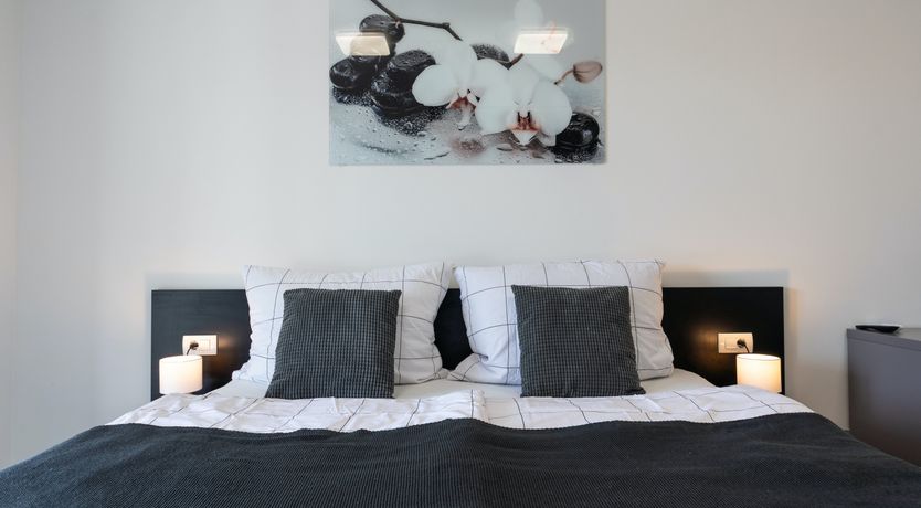 Photo of Honey Honey Honey