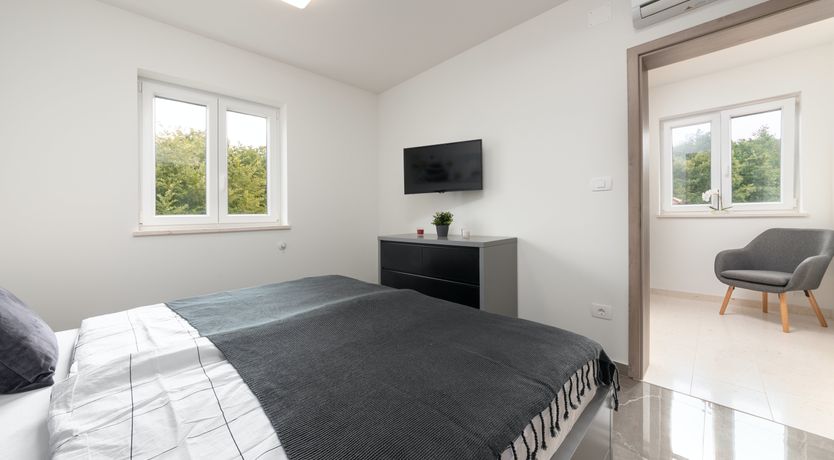 Photo of Honey Honey Honey