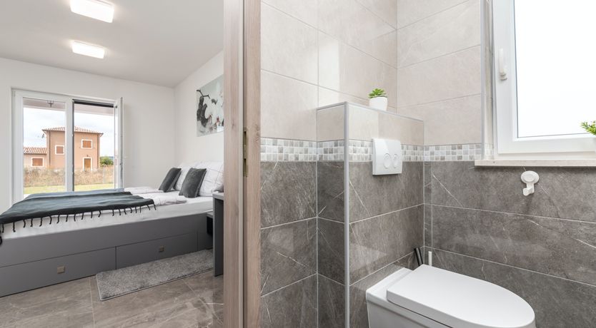 Photo of Honey Honey Honey