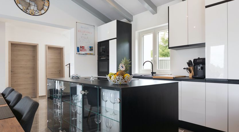 Photo of Honey Honey Honey