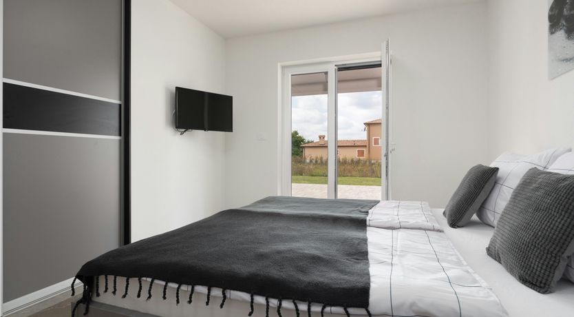 Photo of Honey Honey Honey