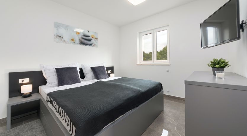 Photo of Honey Honey Honey