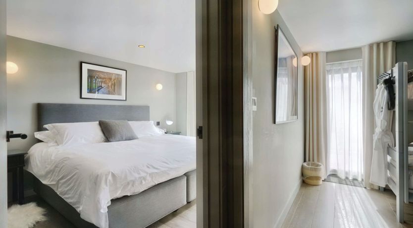 Photo of The Garden in Bloom