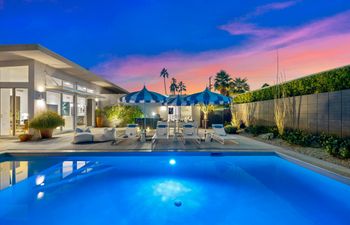 Springs For A Day Holiday Home