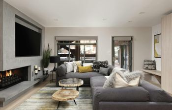 Aspen Elegance Holiday Home