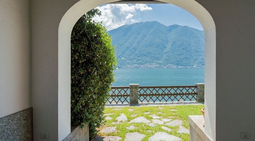 Photo of Lulled by the Lake