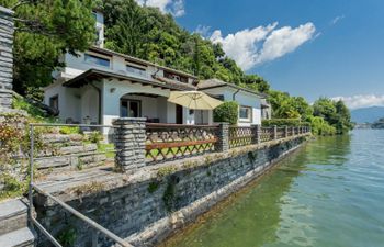 Lulled by the Lake Villa