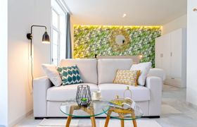 Photo of cadiz-charm