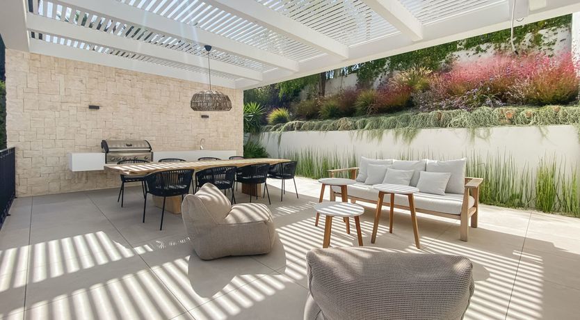 Photo of Nueva Oasis