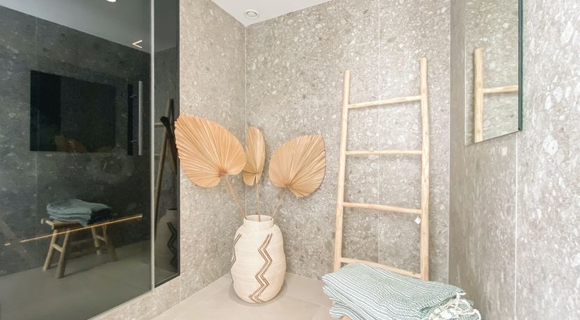 Photo of Nueva Oasis