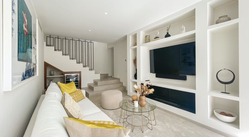 Photo of Nueva Oasis