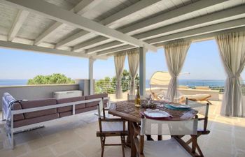 Waves Whisper Villa