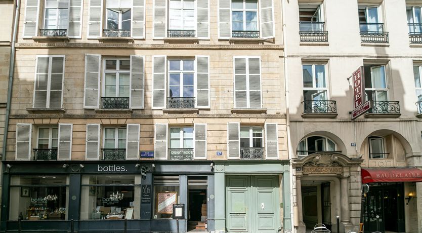 Photo of Le Charme Parisien