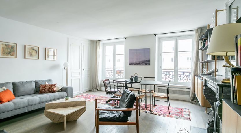 Photo of Le Charme Parisien