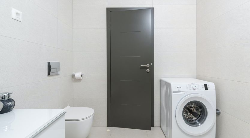 Photo of Golden Turquoise