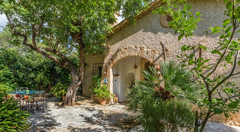 Photo of The Botanist's Retreat