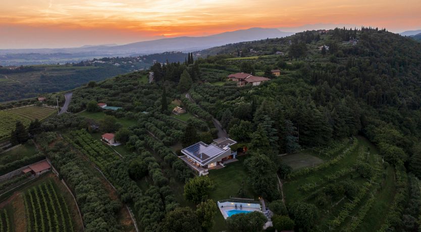 Photo of The Rolling Groves