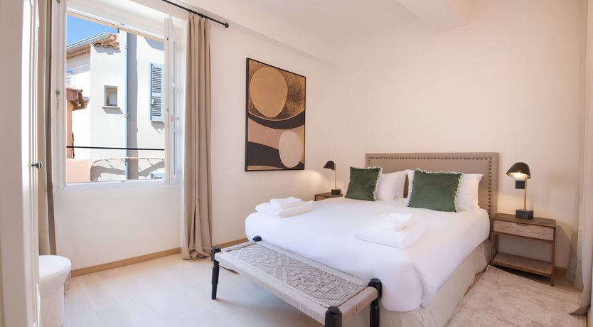 Photo of Serenity at the Heart